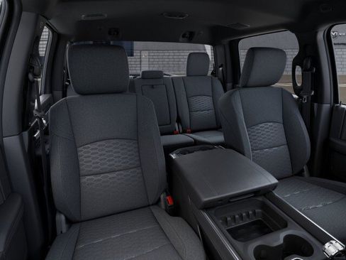 New 2026 RAM 2500 Big Horn AWD/4WD image 16