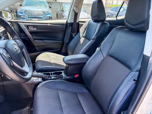 Used 2019 Toyota Corolla SE FWD image 16