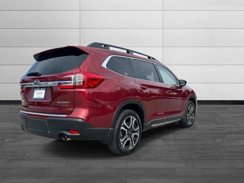 Used 2024 Subaru Ascent Limited w/ Popular Package #2 AWD/4WD image 3