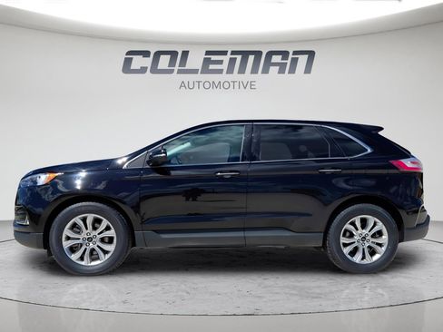 Used 2024 Ford Edge Titanium image 2