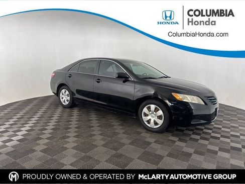 Used 2008 Toyota Camry LE image 1