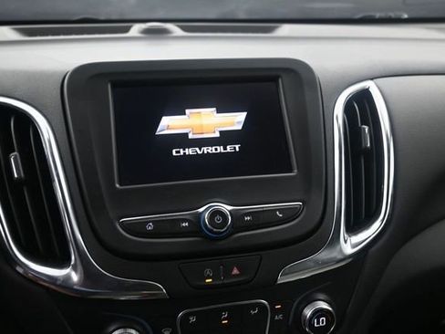 Used 2024 Chevrolet Equinox LT AWD/4WD image 10