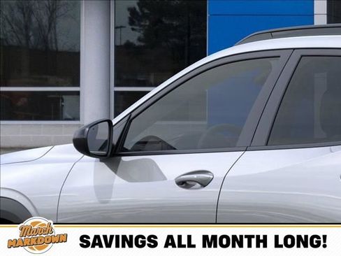 New 2026 Chevrolet Trax RS w/ Sunroof Package image 12