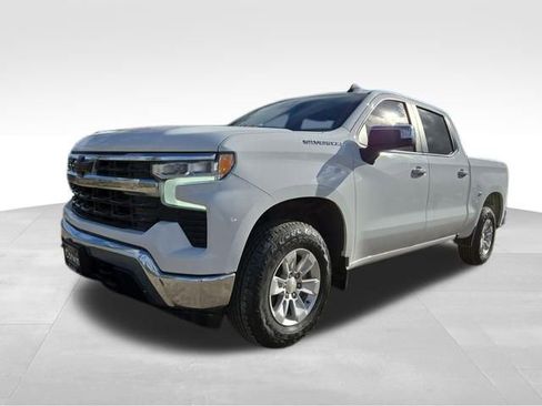 Used 2023 Chevrolet Silverado 1500 LT w/ Work Truck Package image 5
