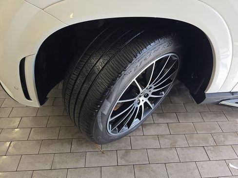 Certified 2023 Mercedes-Benz GLE 450 4MATIC image 37