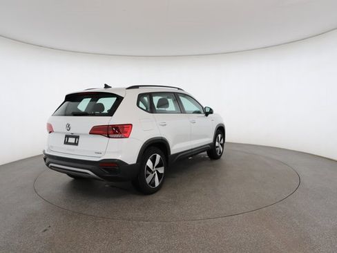 Used 2024 Volkswagen Taos S image 17