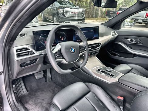 Used 2025 BMW 330i Sedan RWD image 10