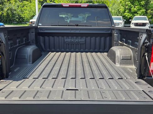 New 2026 GMC Sierra 1500 SLT w/ SLT Convenience Package AWD/4WD image 26