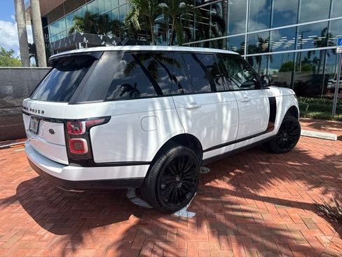Used 2019 Land Rover Range Rover Supercharged AWD/4WD image 8