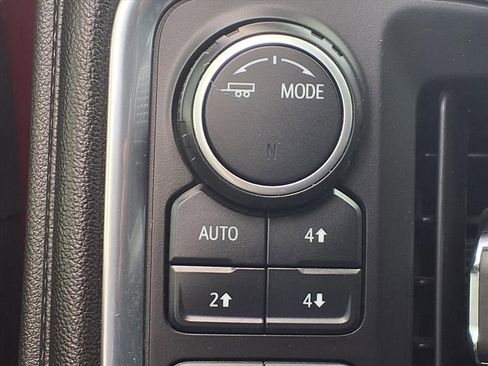 Used 2022 Chevrolet Silverado 3500 High Country image 10