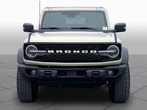 Certified 2025 Ford Bronco Badlands AWD/4WD image 4
