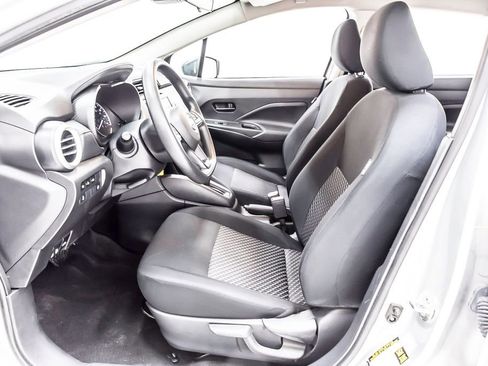 Used 2023 Nissan Versa S w/ Trunk Package image 27