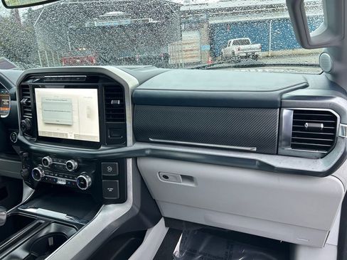 Used 2023 Ford F150 Limited image 26