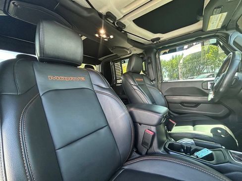Used 2022 Jeep Gladiator Mojave w/ Trailer Tow Package AWD/4WD image 30