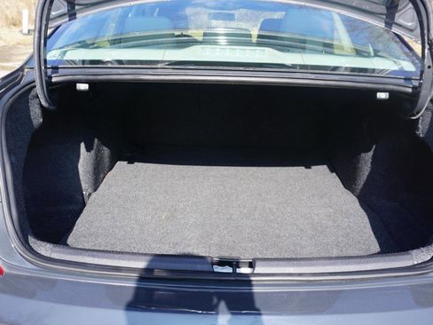 Used 2018 Volkswagen Passat 2.0T R-Line FWD image 25