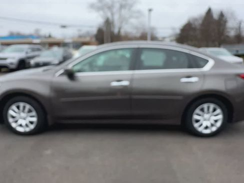 Used 2016 Nissan Altima 2.5 S w/ Power Driver Seat Package image 5