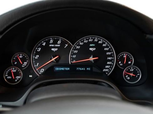 Used 2013 Chevrolet Corvette Coupe w/ 3LT Preferred Equipment Group image 26