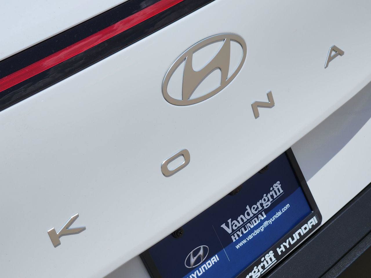 New 2027 Hyundai Kona SEL Sport FWD image 8