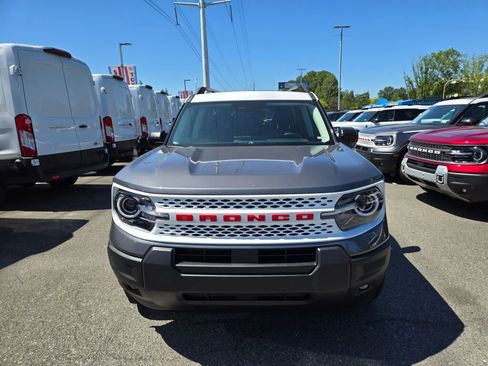 New 2025 Ford Bronco Sport Heritage w/ Convenience Package AWD/4WD image 2