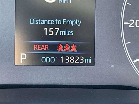 Certified 2024 Toyota Corolla SE image 23