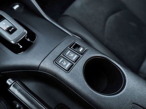 Used 2024 Nissan Z Performance w/ Floor Mat Package image 27