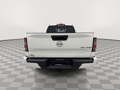 Certified 2023 Nissan Frontier SV w/ Technology Package image 10