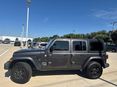 Used 2019 Jeep Wrangler Unlimited Sport AWD/4WD image 5