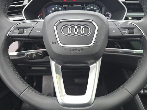 Certified 2025 Audi Q3 2.0T Premium w/ Convenience Package image 21