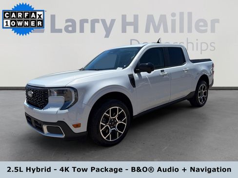 Used 2025 Ford Maverick Lariat w/ 4K Tow Package AWD/4WD image 1