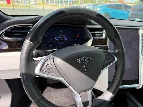 Used 2017 Tesla Model S 75 image 8