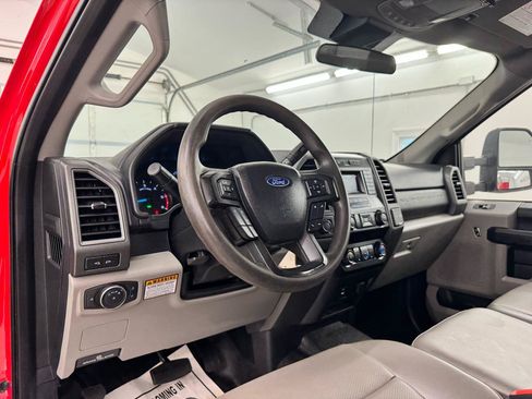 Used 2021 Ford F550 4x4 SuperCab Super Duty image 20