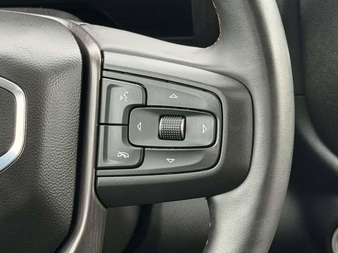 Used 2023 GMC Sierra 2500 AT4 w/ AT4 Premium Plus Package AWD/4WD image 16