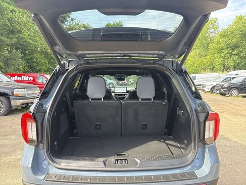 Used 2025 Ford Explorer ST AWD/4WD image 25