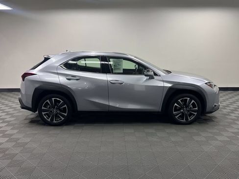 Certified 2024 Lexus UX 250h FWD image 4