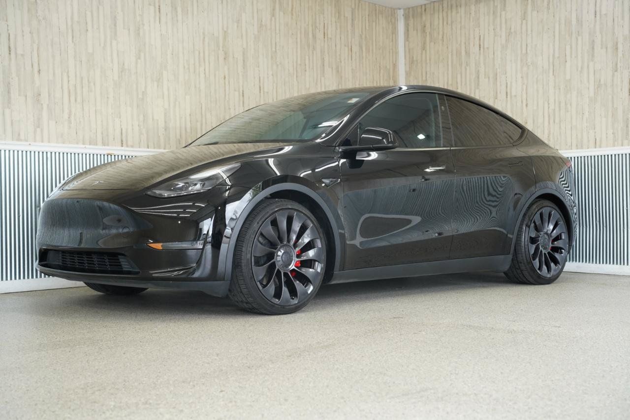 Used 2024 Tesla Model Y Performance AWD/4WD image 4