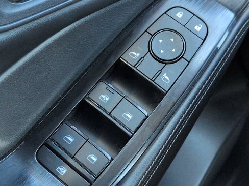 Used 2024 Nissan Rogue SV FWD image 26