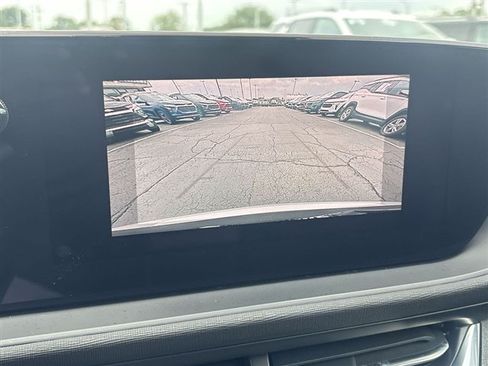 Certified 2025 Buick Envista Sport Touring w/ Convenience I Package FWD image 14