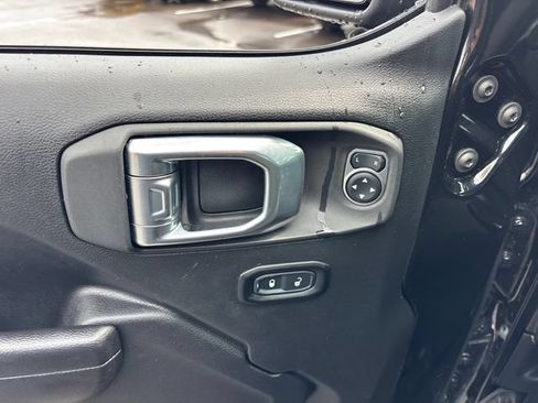Used 2021 Jeep Wrangler Unlimited Sport AWD/4WD image 14