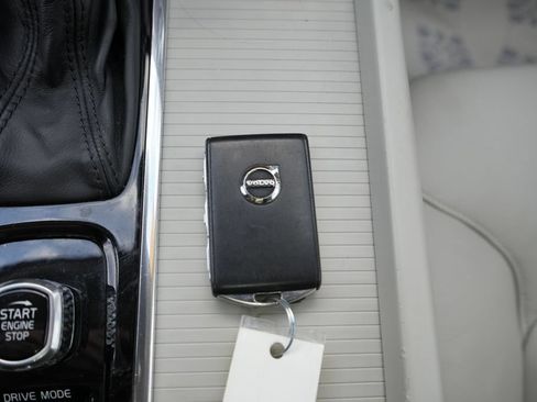 Used 2020 Volvo S60 T5 Momentum w/ Protection Package FWD image 41