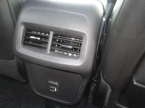 Used 2021 GMC Terrain SLT w/ Infotainment Package II image 10