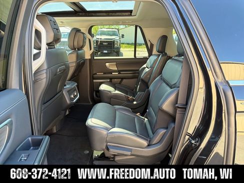Used 2026 Ford Expedition Max Platinum AWD/4WD image 25