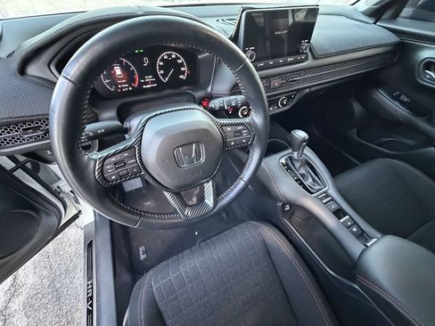 Used 2023 Honda HR-V Sport image 19