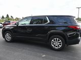 Used 2020 Chevrolet Traverse LS image 4