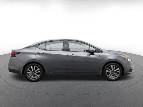 Used 2025 Nissan Versa SV FWD image 11