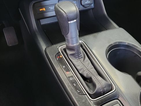 Used 2025 Honda Civic LX image 28