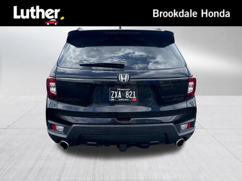 Used 2024 Honda Passport Black Edition image 1