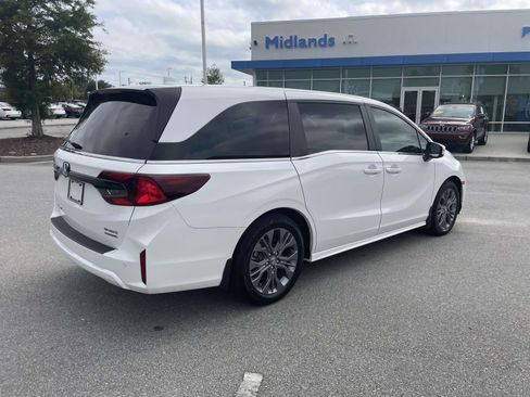 Used 2025 Honda Odyssey Touring image 6