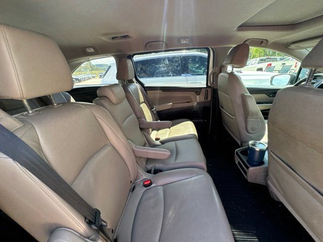 Used 2018 Honda Odyssey EX-L image 34