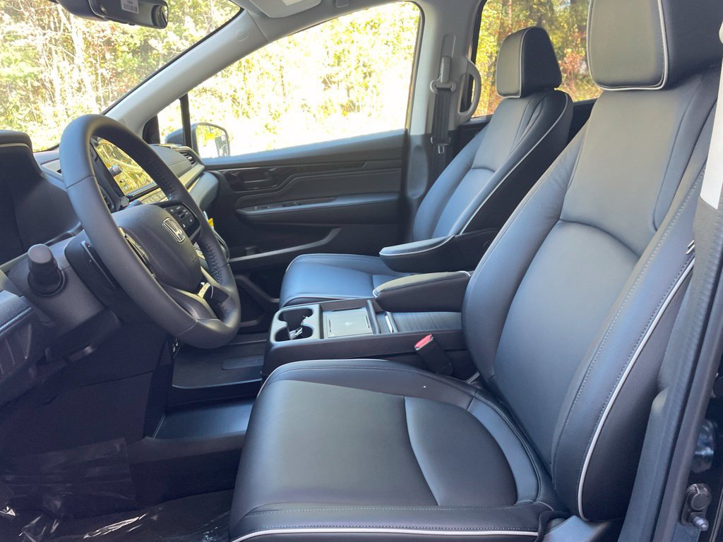 New 2027 Honda Odyssey Touring image 10