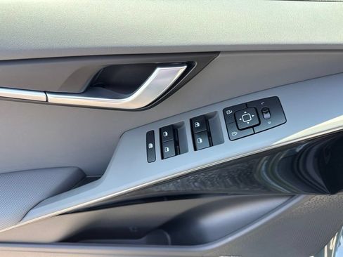 New 2026 Kia Niro EX w/ EX Premium Package FWD image 8